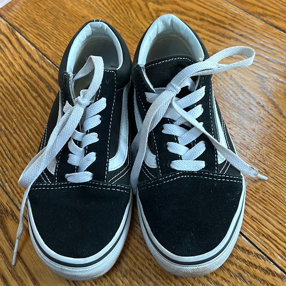 Vans Off the Wall kids sneakers. Black suede.  Great condition.  Size 3